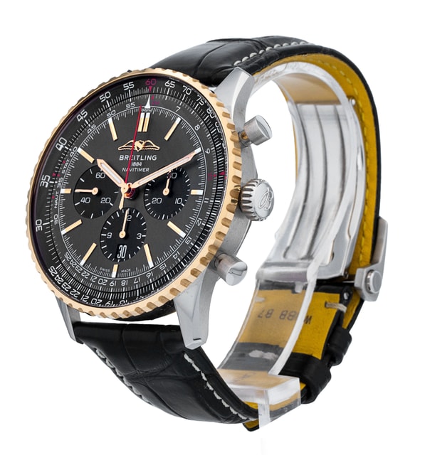 Breitling Navitimer B01 Chronograph 46 UB0137 Image 2